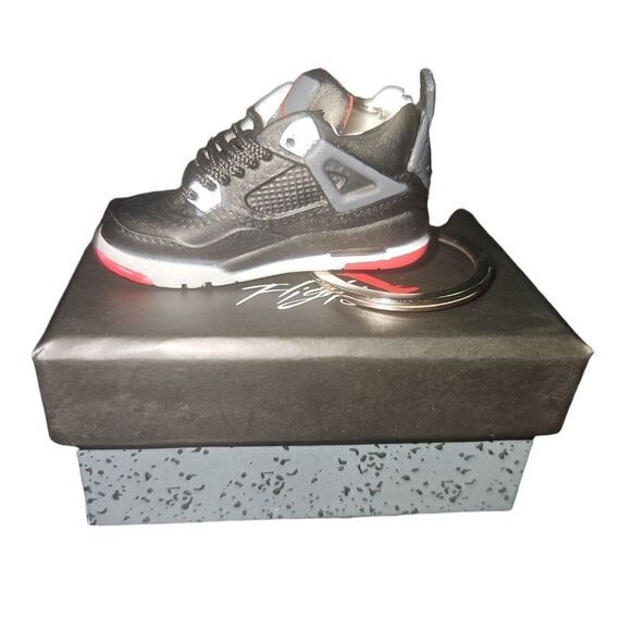 Mini Sneaker Keychains AJ 4 - Retro Bred - Picture 1 of 2